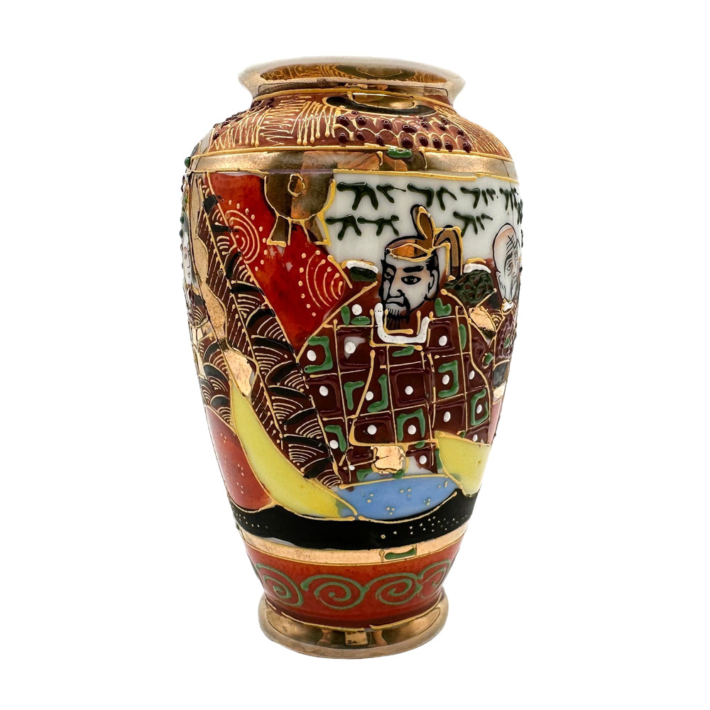 Small Japanese Satsuma Vase with Moriage Chinoiserie Gold Trim Colorful 5"